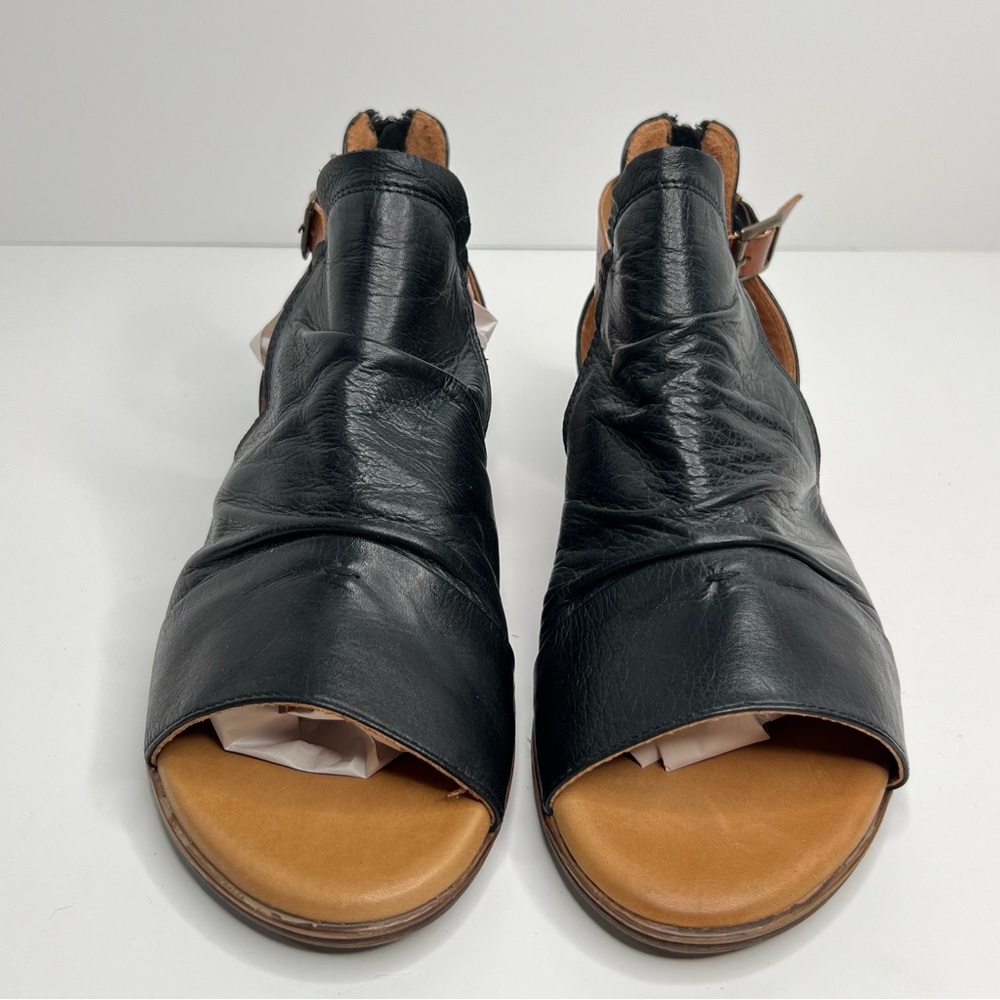 Miz Mooz Dipper Sandals Black Shoes Size EU 42